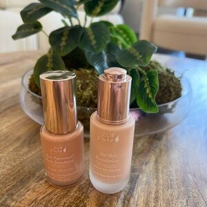 100% Fruit Pigmented® Water Foundation & Fruit Pigmented® 2nd Skin Foundation